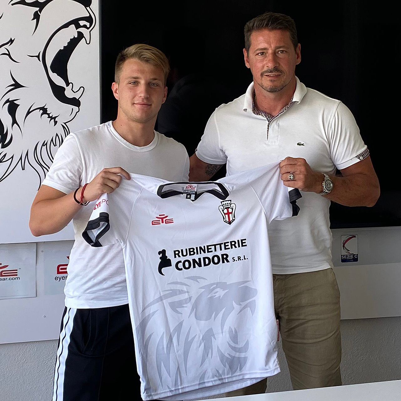 PRIMO CONTRATTO DA PROFESSIONISTA PER FILIPPO GHEZA