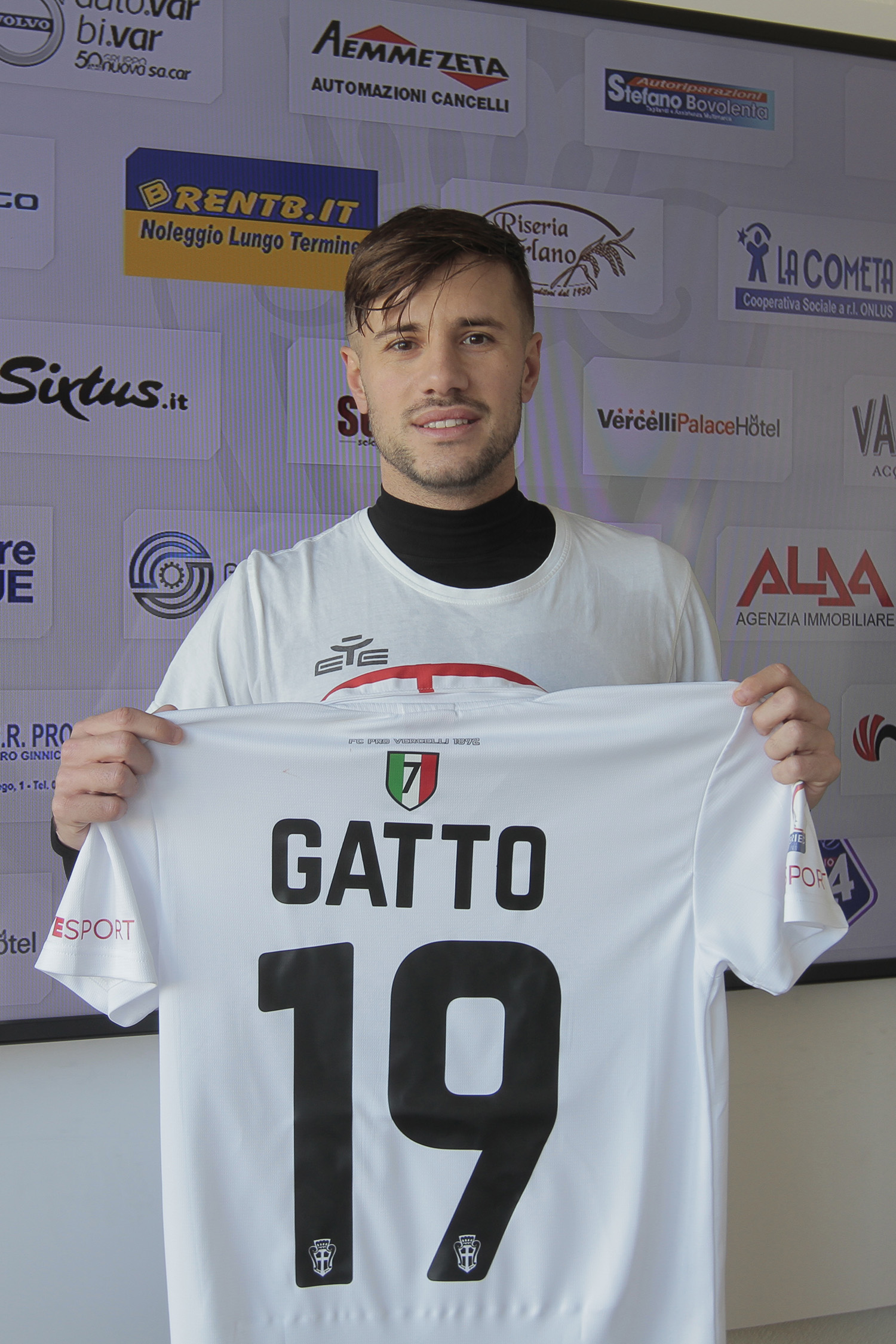 Leonardo Gatto - 19 - Centrocampista